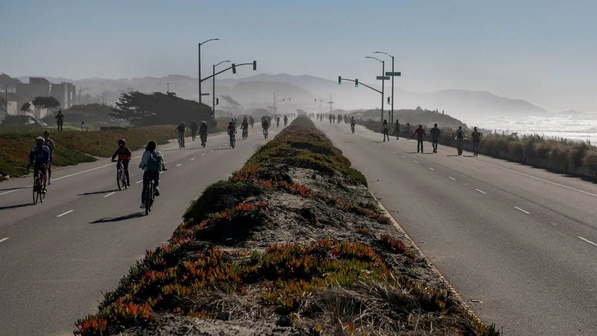 San Francisco Voters Will Decide Prop G on Great Highway Cars, a Measure That Would Reopen the Road Weekdays and Keep Sunset Dunes a Park on Weekends